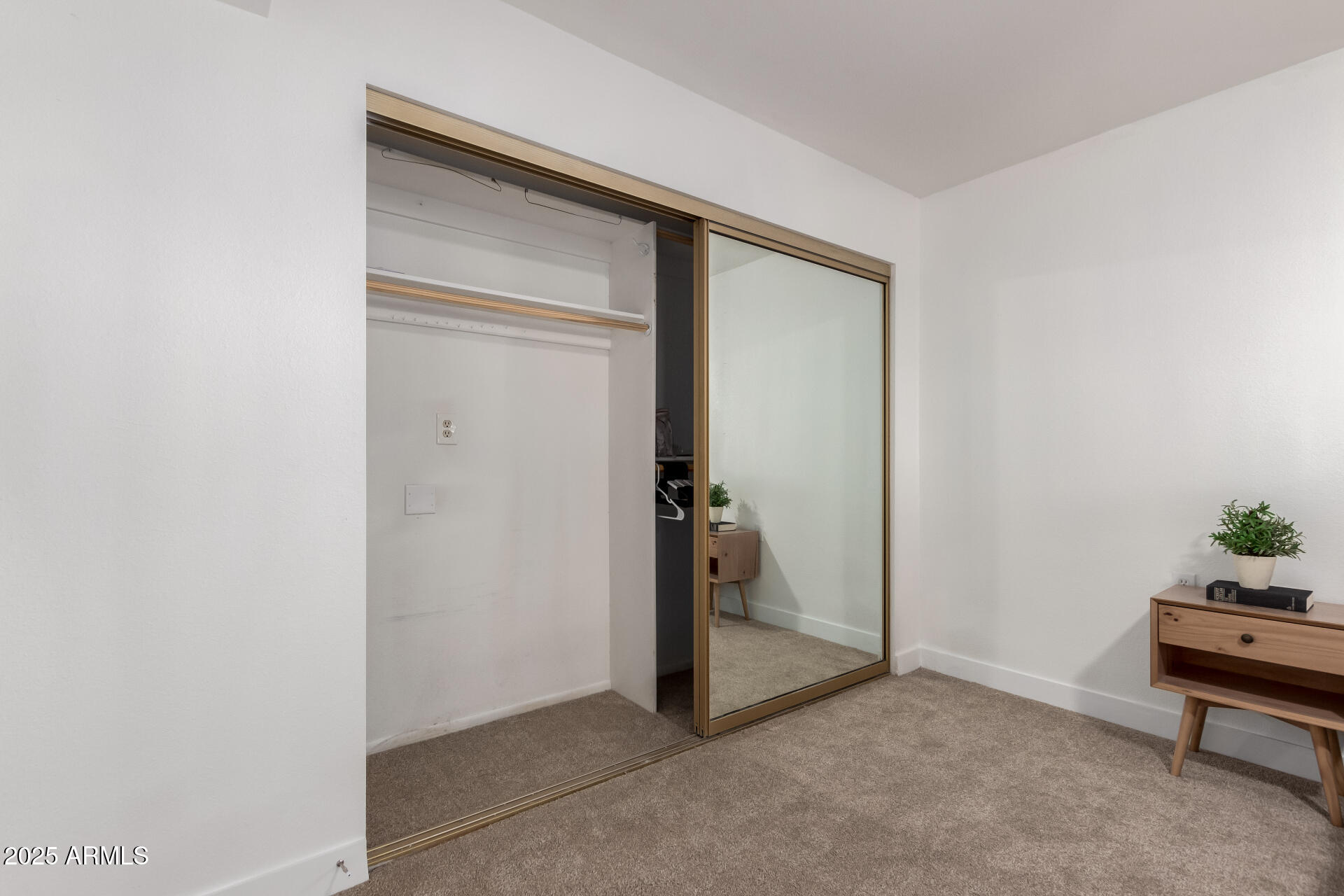 628 Leisure World Mesa, AZ 85206 - Photo 19 of 51 an empty room with windows