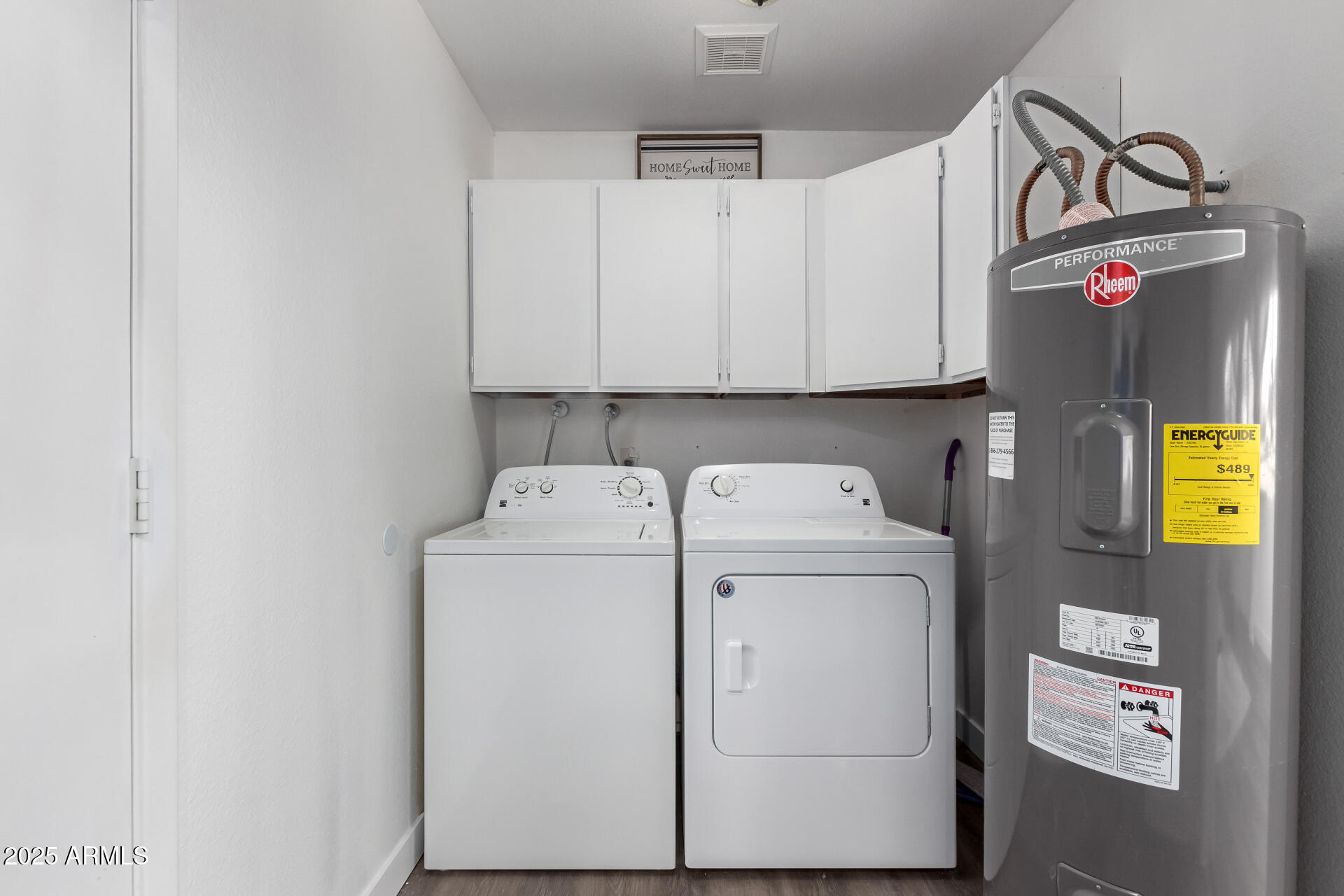 628 Leisure World Mesa, AZ 85206 - Photo 24 of 51 a utility room with dryer and washer