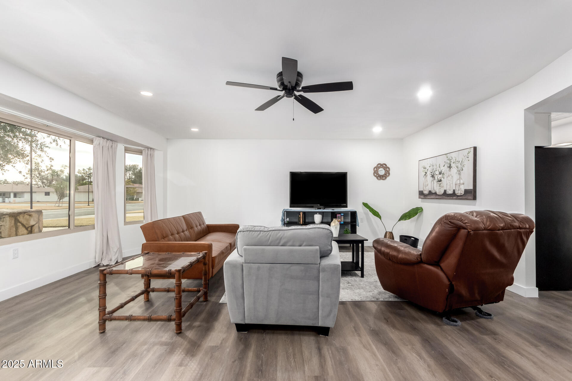 628 Leisure World Mesa, AZ 85206 - Photo 5 of 51 04 - Leisure World