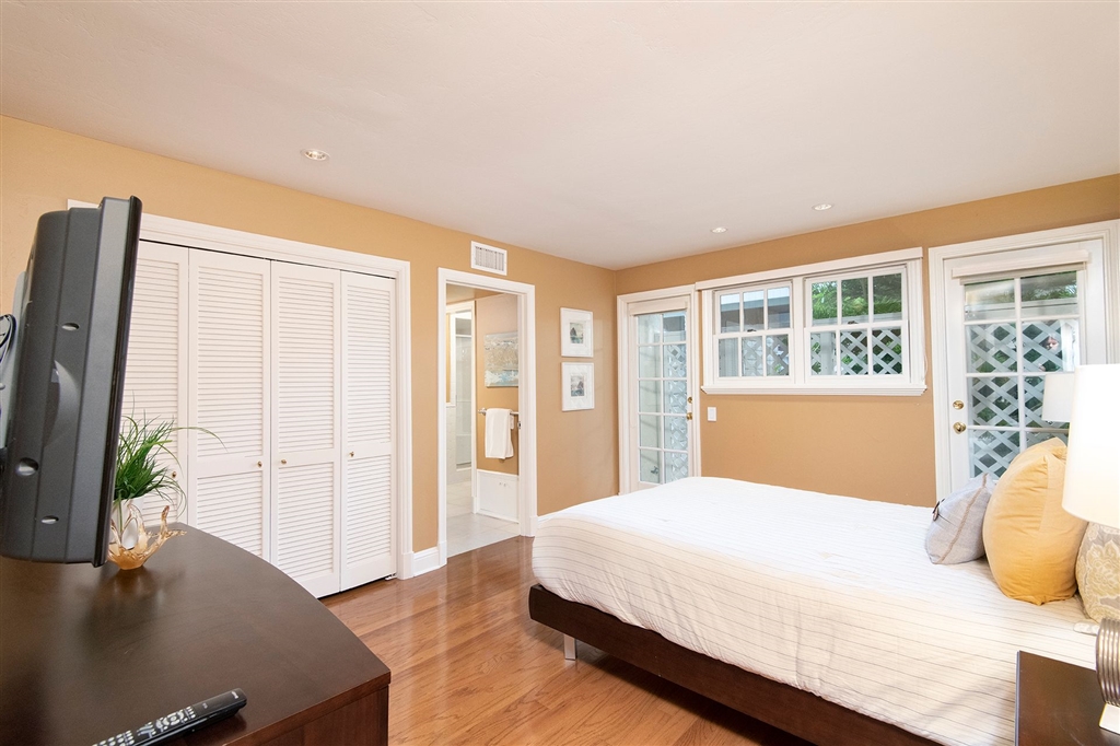 661 San Mario Drive Solana Beach, CA 92075 - Photo 6 of 25