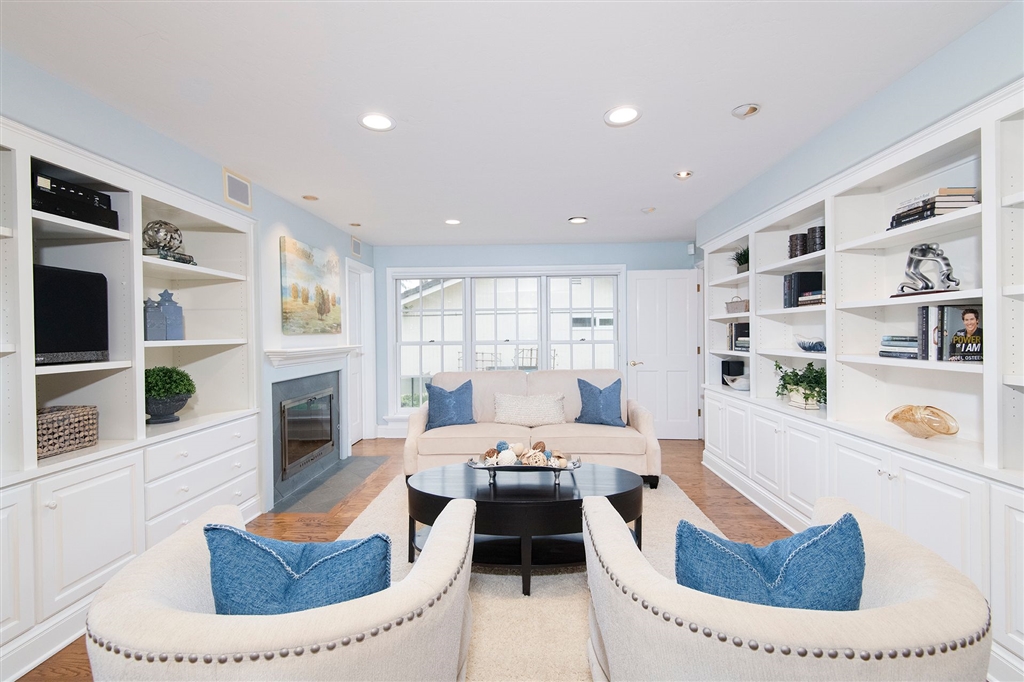 661 San Mario Drive Solana Beach, CA 92075 - Photo 9 of 25