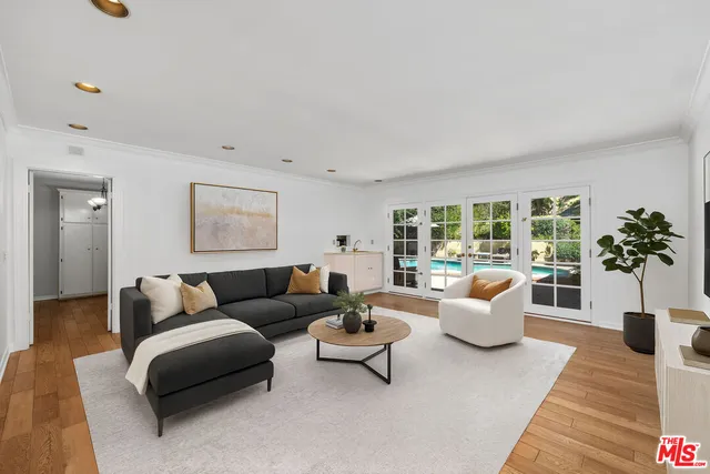 $2,499,000 | 1834 Roscomare Road, Los Angeles, CA 90077