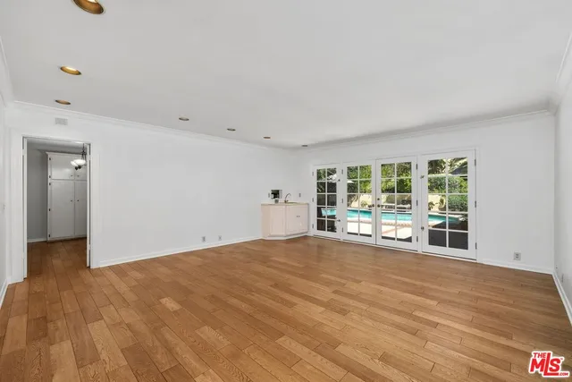 $2,499,000 | 1834 Roscomare Road, Los Angeles, CA 90077