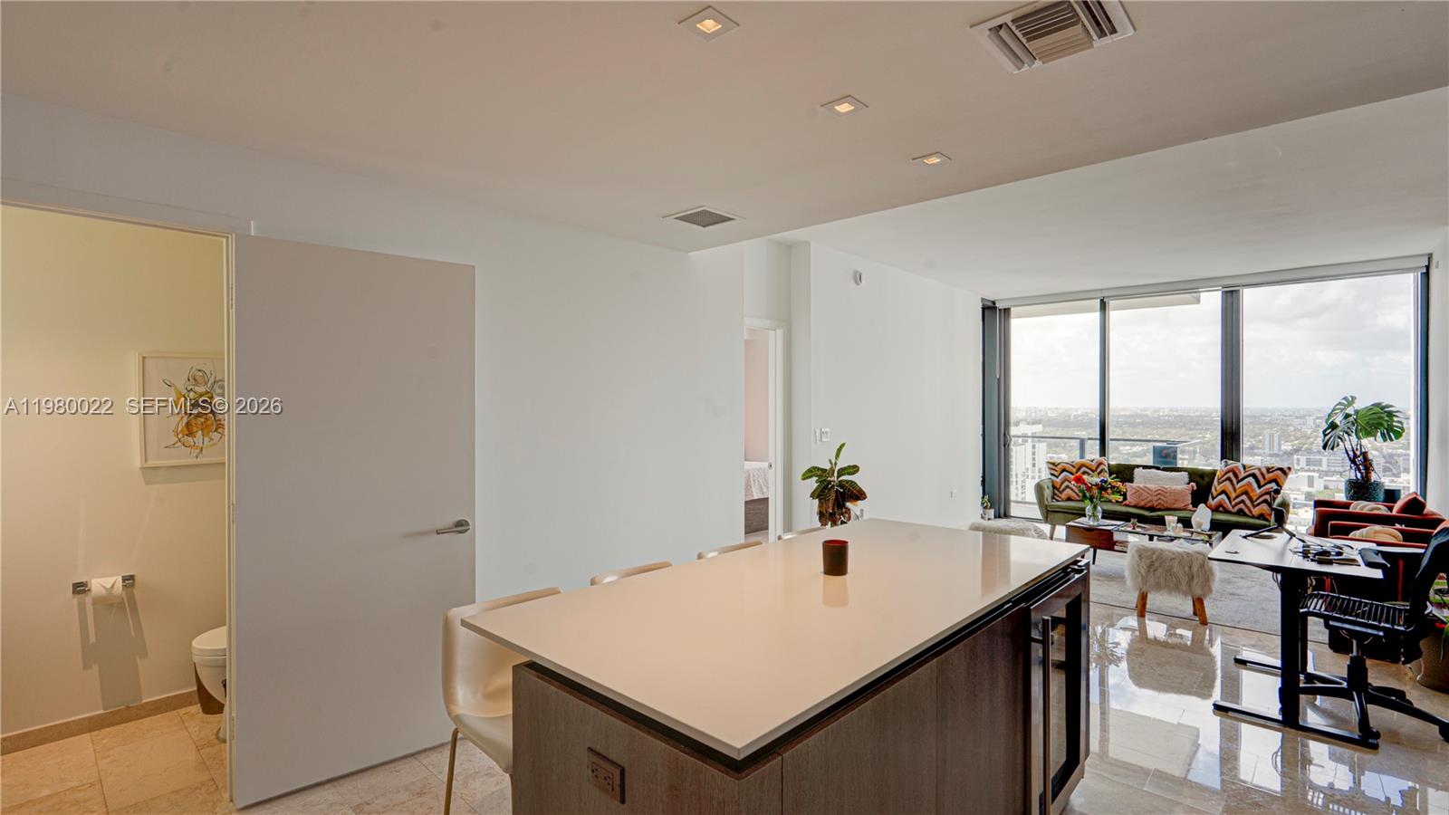 88 Southwest 7th Street, Unit 2706 Miami, FL 33130 - Photo 23 of 60