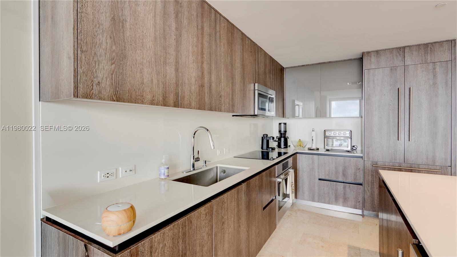 88 Southwest 7th Street, Unit 2706 Miami, FL 33130 - Photo 26 of 60