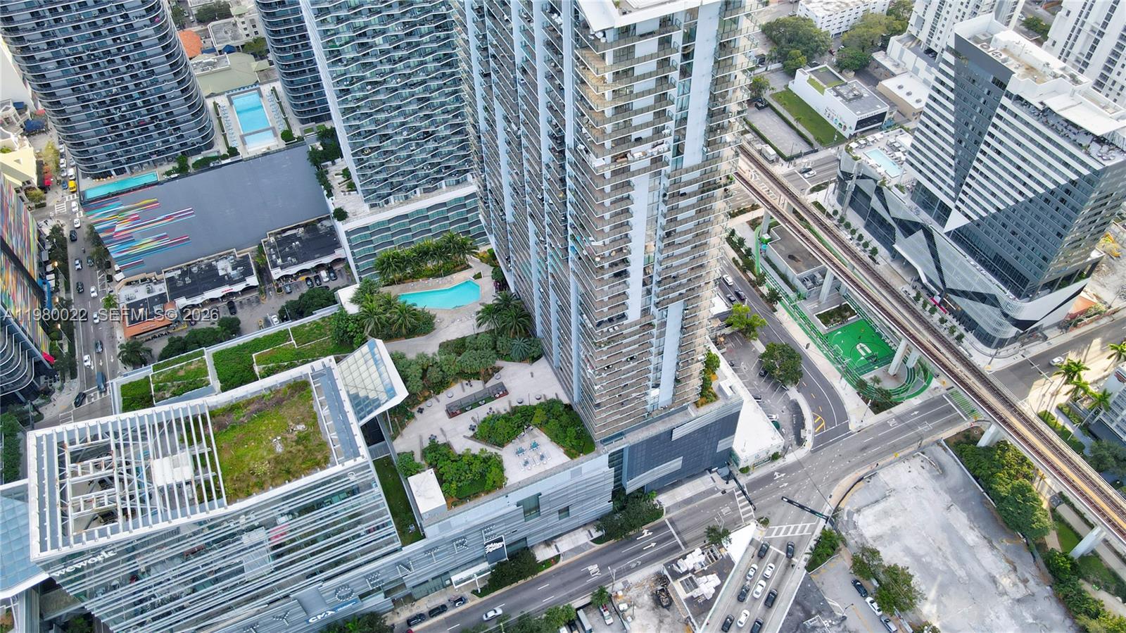 88 Southwest 7th Street, Unit 2706 Miami, FL 33130 - Photo 38 of 58 a view of deck with patio