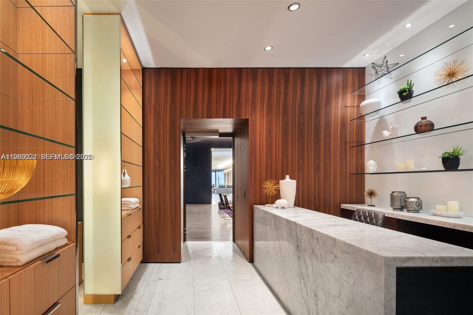 88 Southwest 7th Street, Unit 2706 Miami, FL 33130 - Photo 55 of 60