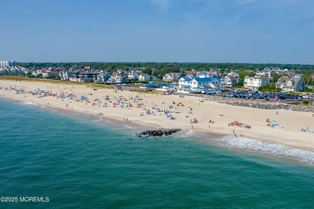 $12,500,000 | 3 Black Point Horseshoe Street, Rumson, NJ 07760