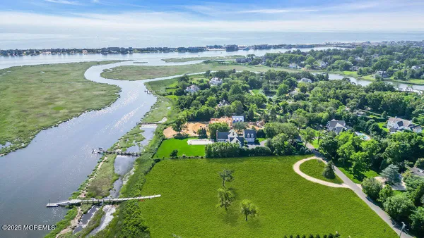 $12,500,000 | 3 Black Point Horseshoe, Rumson, NJ 07760