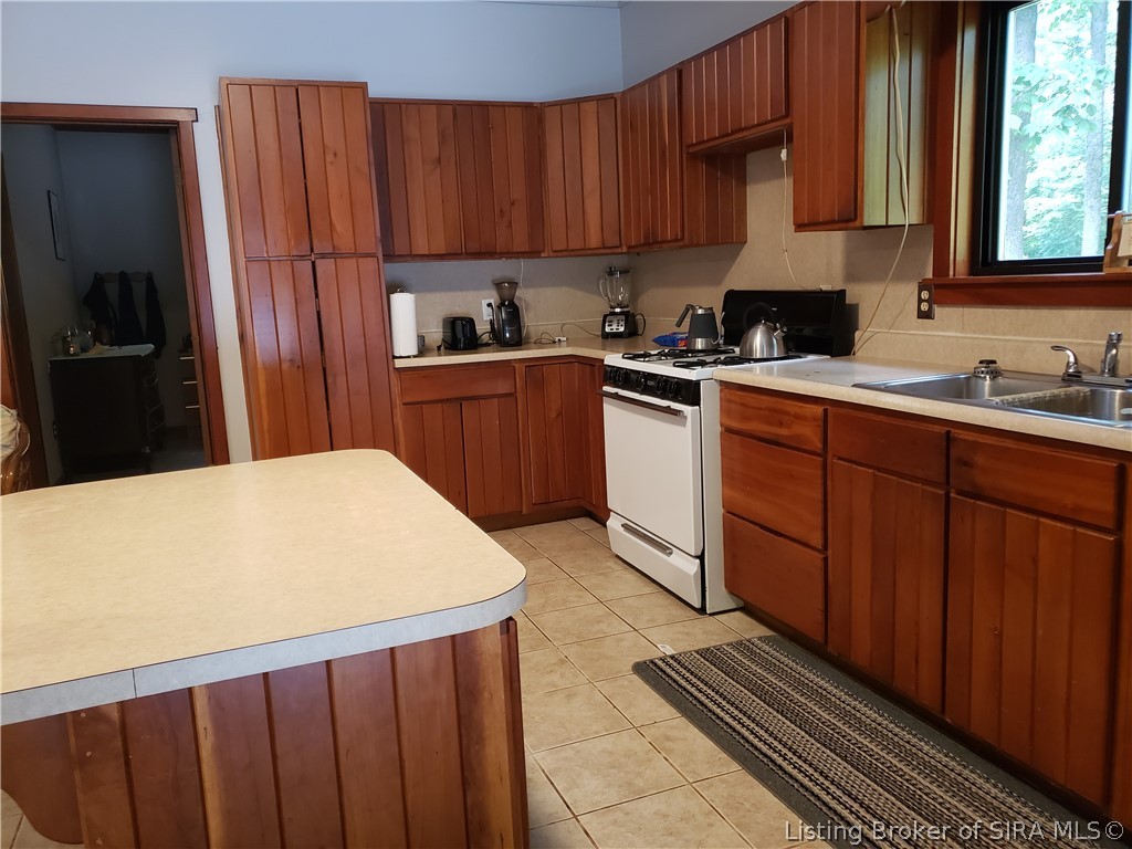 5707 West Rosebud Road Salem, IN 47167 - Photo 11 of 47