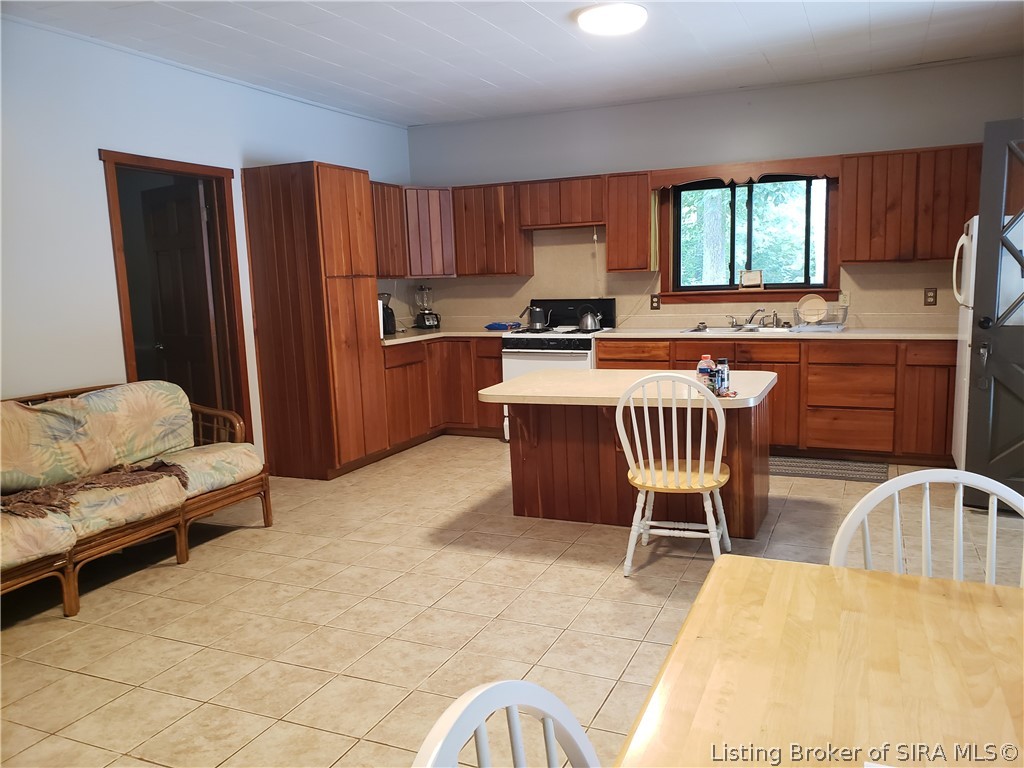 5707 West Rosebud Road Salem, IN 47167 - Photo 13 of 47