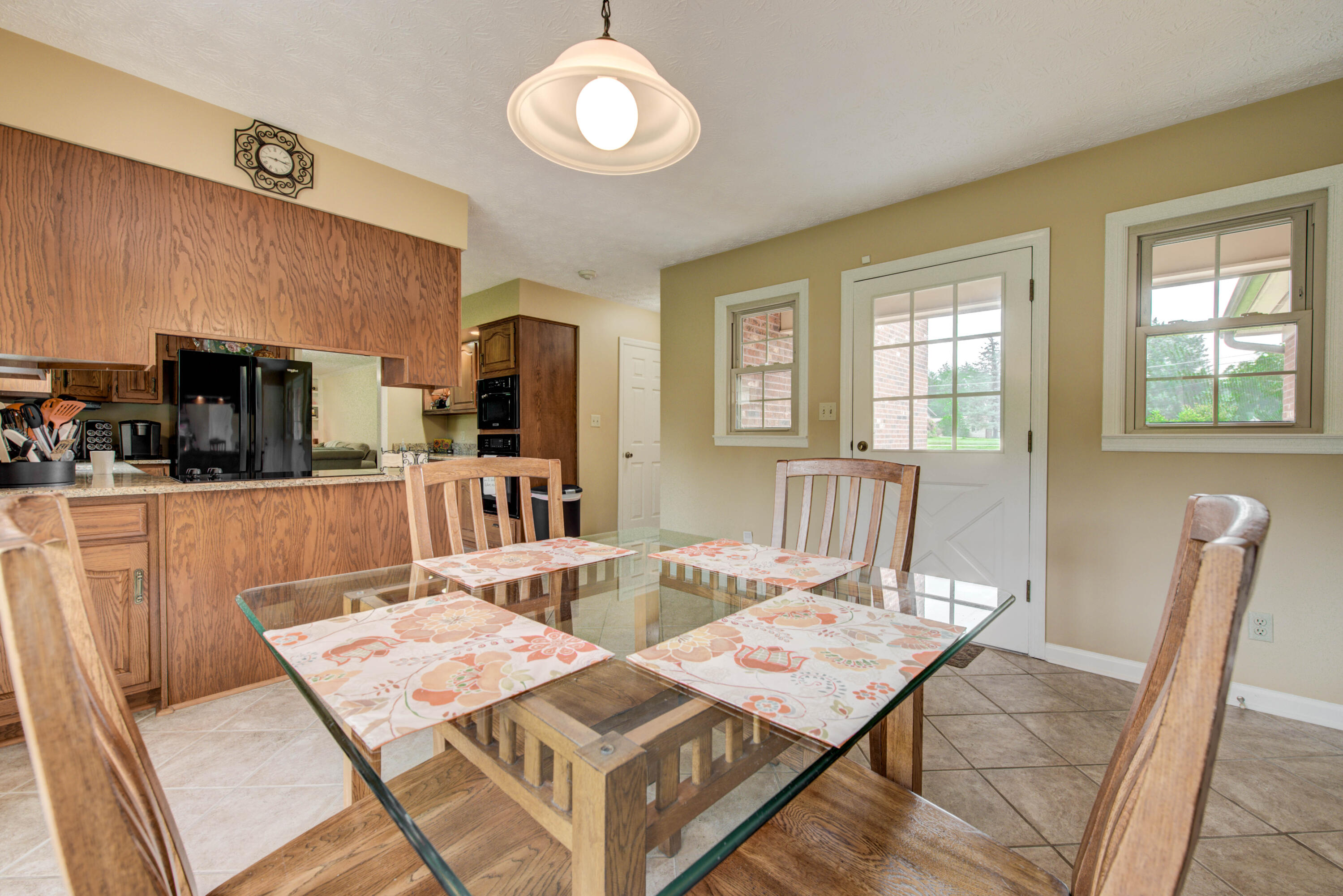 112 Gibbs Ferry Road Clinton, TN 37716 - Photo 11 of 37 11