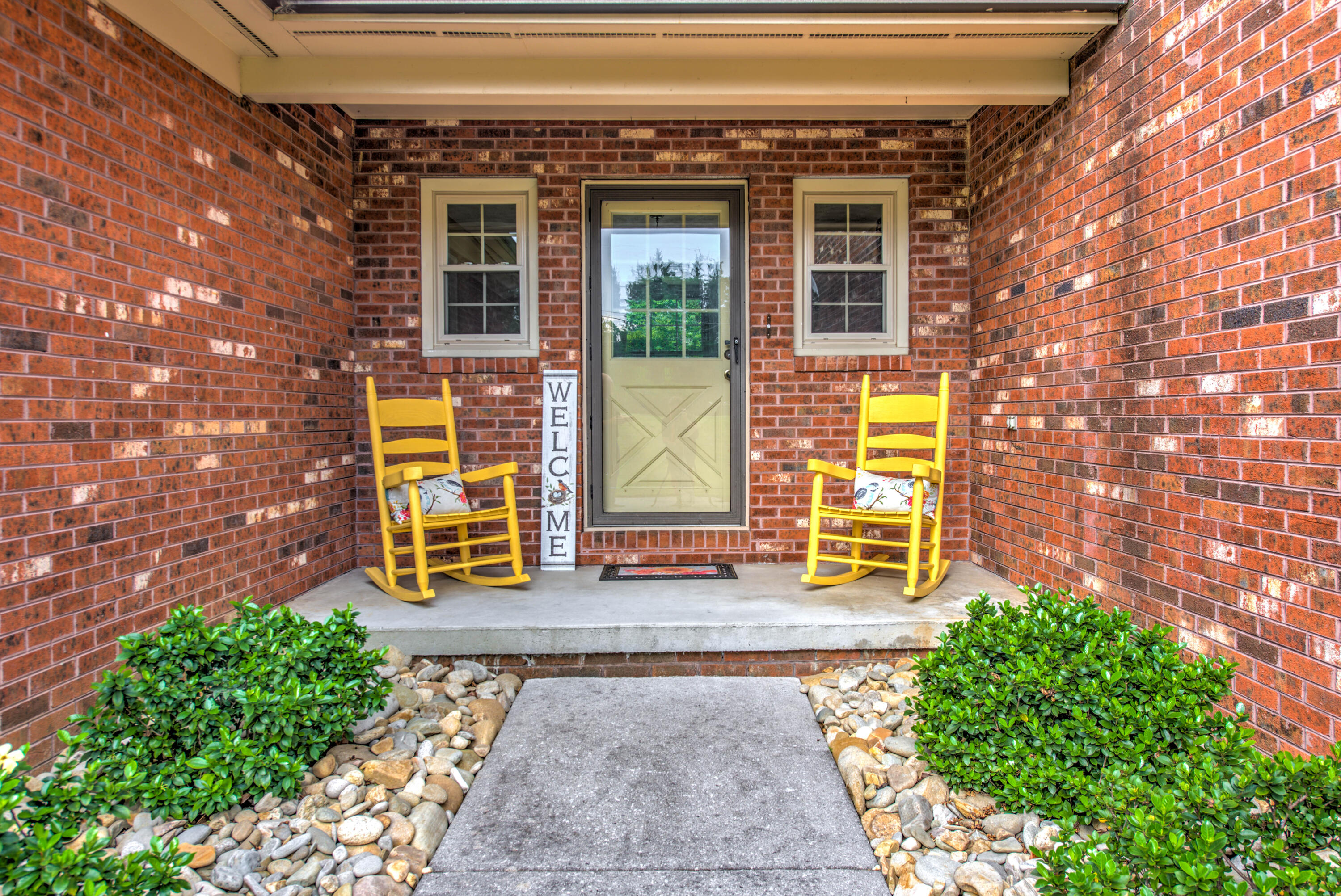 112 Gibbs Ferry Road Clinton, TN 37716 - Photo 3 of 37 3