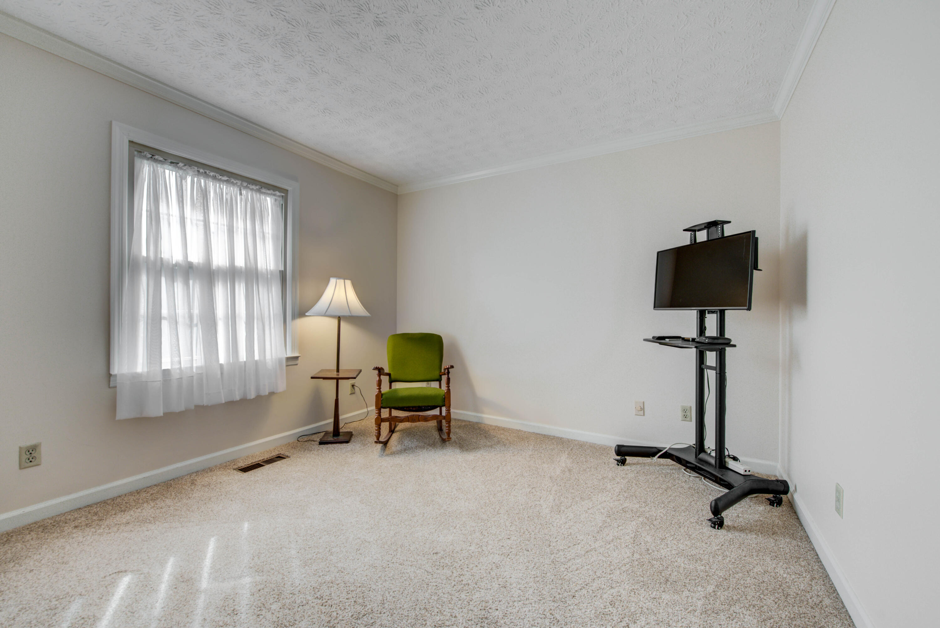 112 Gibbs Ferry Road Clinton, TN 37716 - Photo 23 of 37 23