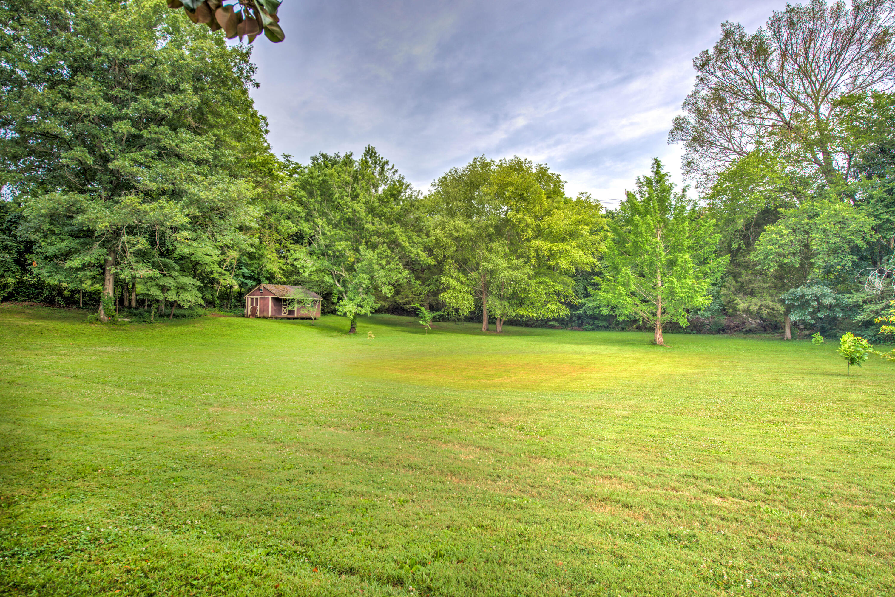 112 Gibbs Ferry Road Clinton, TN 37716 - Photo 36 of 37 36