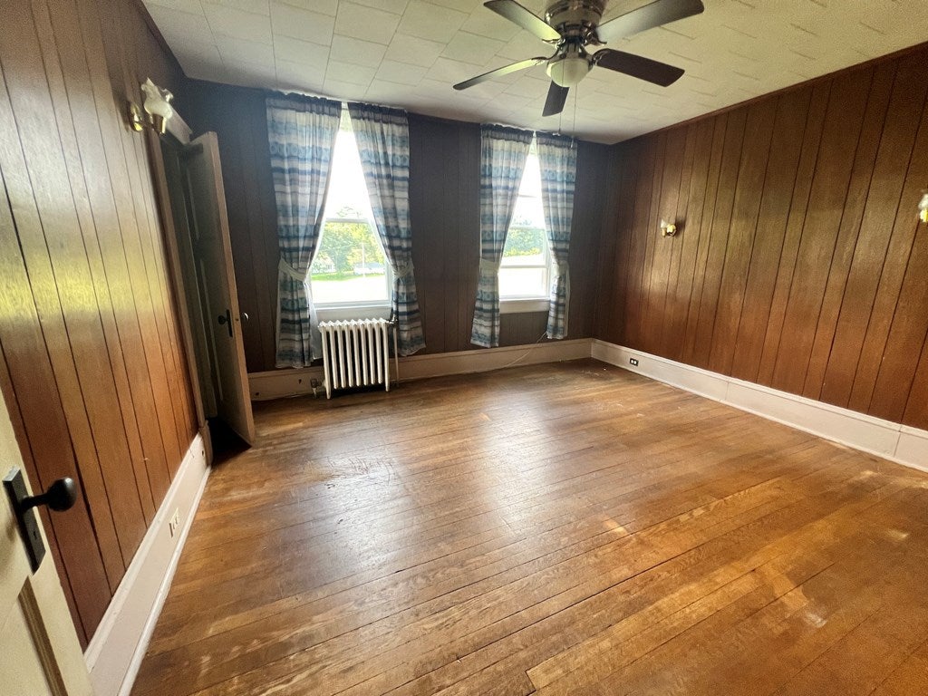4957 Ivanhoe Road Ivanhoe, VA 24350 - Photo 4 of 54 Gallery Image 4