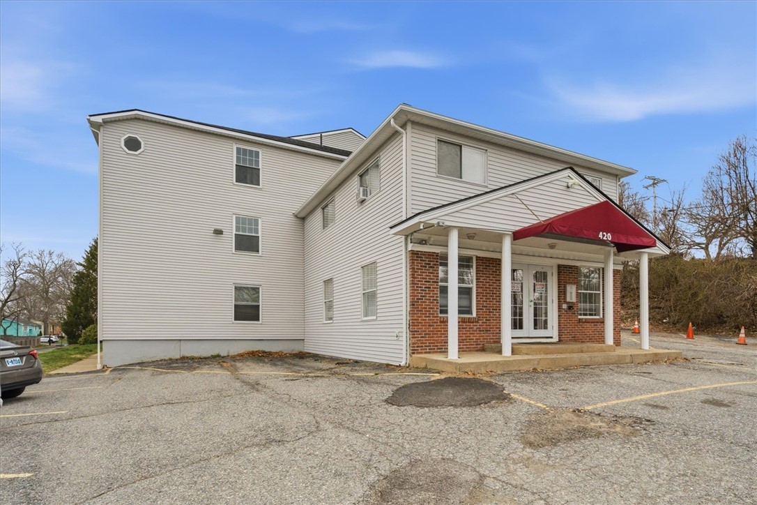 420 Woodward Road, Unit 5 North Providence, RI 02904 - Photo 3 of 16