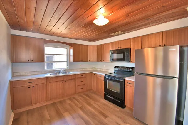 a view of a livingroom with a fireplace