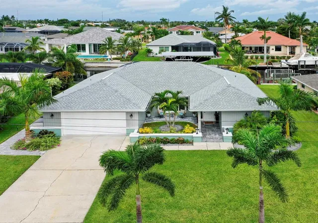 $9,400 | 3328 Southeast 18th Avenue, Cape Coral, FL 33904