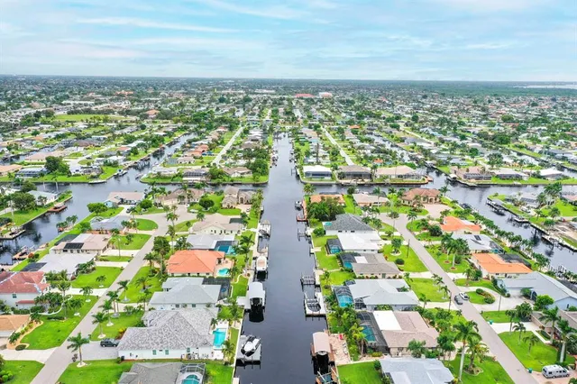 $9,400 | 3328 Southeast 18th Avenue, Cape Coral, FL 33904