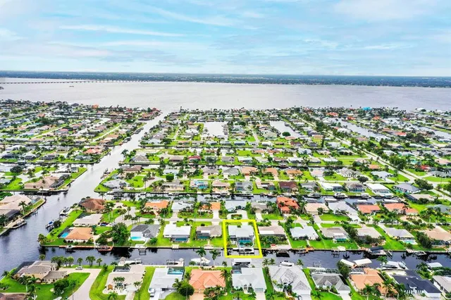 $9,400 | 3328 Southeast 18th Avenue, Cape Coral, FL 33904