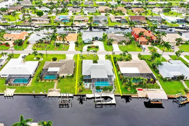 $9,400 | 3328 Southeast 18th Avenue, Cape Coral, FL 33904