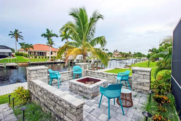 $9,400 | 3328 Southeast 18th Avenue, Cape Coral, FL 33904