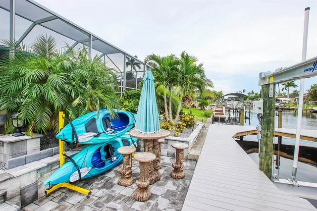 $9,400 | 3328 Southeast 18th Avenue, Cape Coral, FL 33904