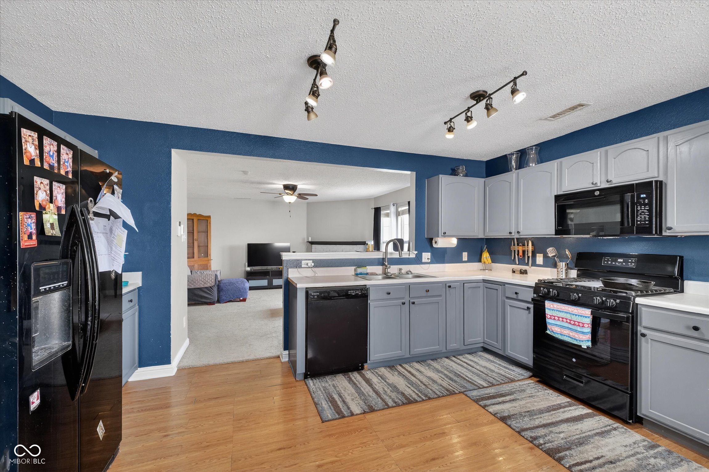 8238 Spring Wind Drive Indianapolis, IN 46239 - Photo 13 of 33