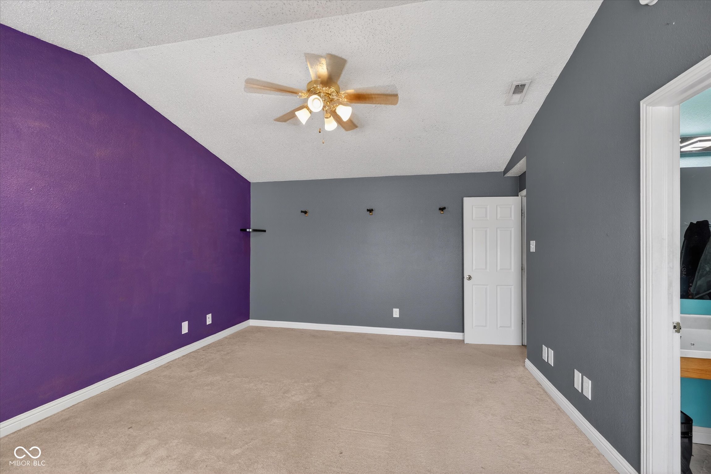 8238 Spring Wind Drive Indianapolis, IN 46239 - Photo 21 of 33