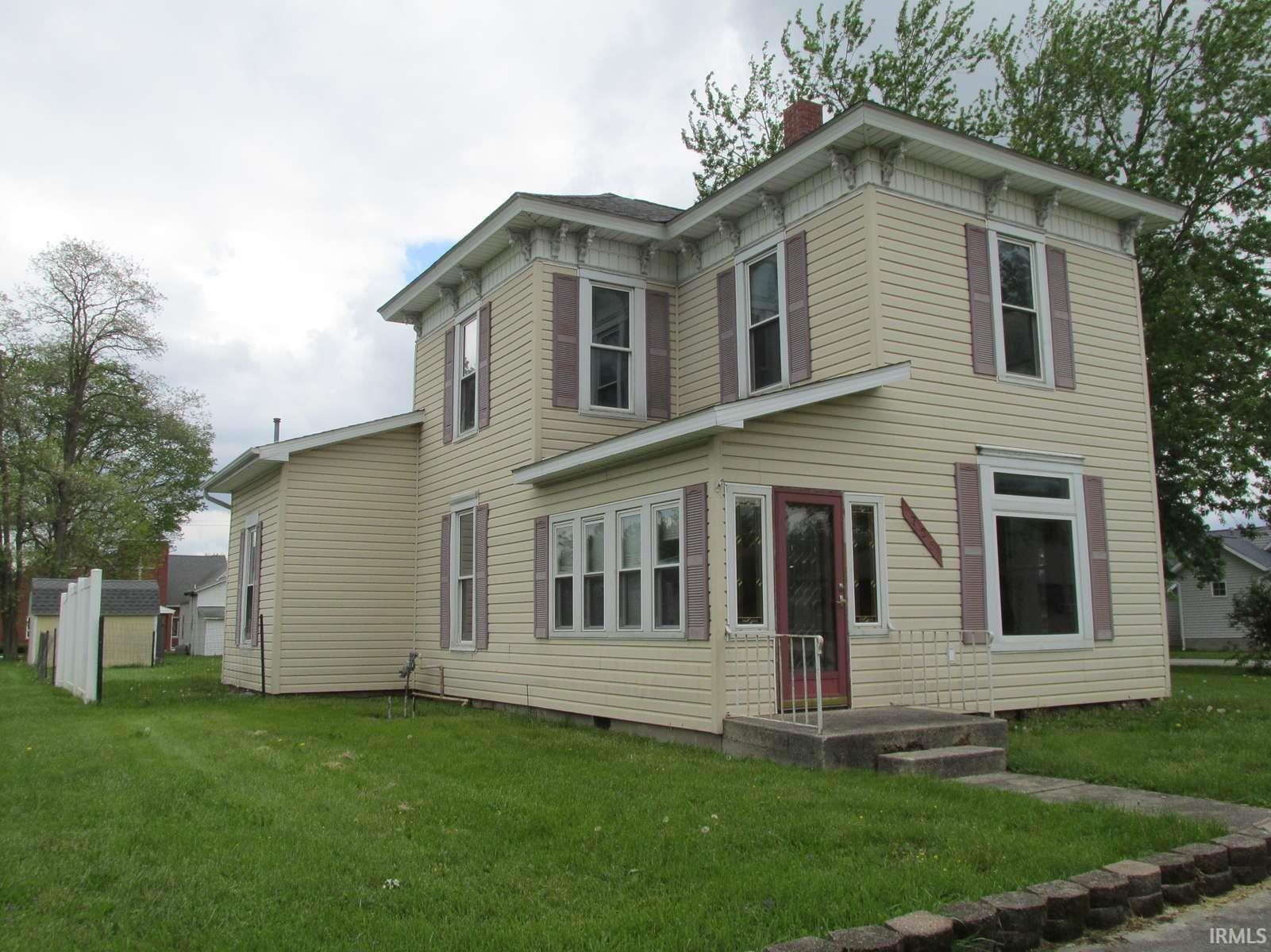 725 North Main Street Warren, IN 46792 - Photo 1 of 9