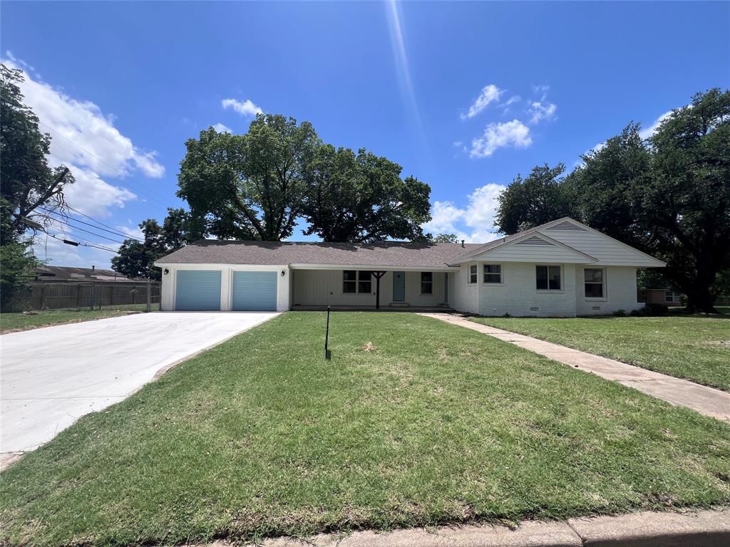 3200 Proctor Avenue Waco, TX 76708 - Photo 5 of 39