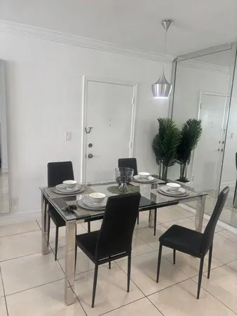 $2,400 | 299 Southwest 7th Street, Unit 110, Boca Raton, FL 33432