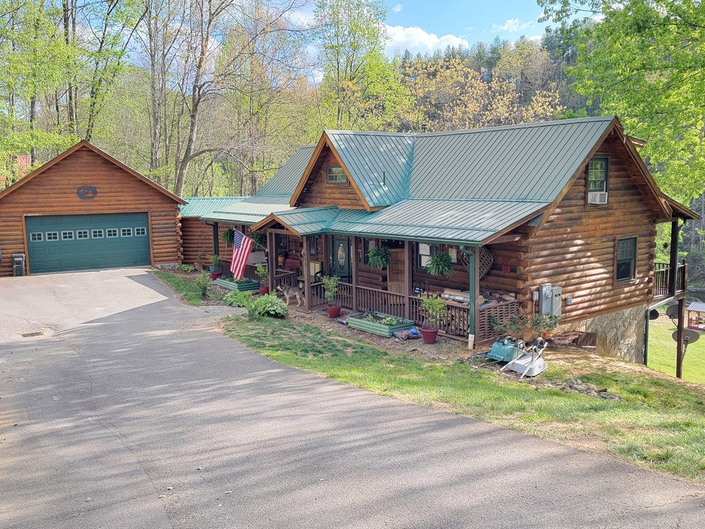 573 Cold Springs Road Galax, VA 24333 - Photo 22 of 91 Gallery Image 22
