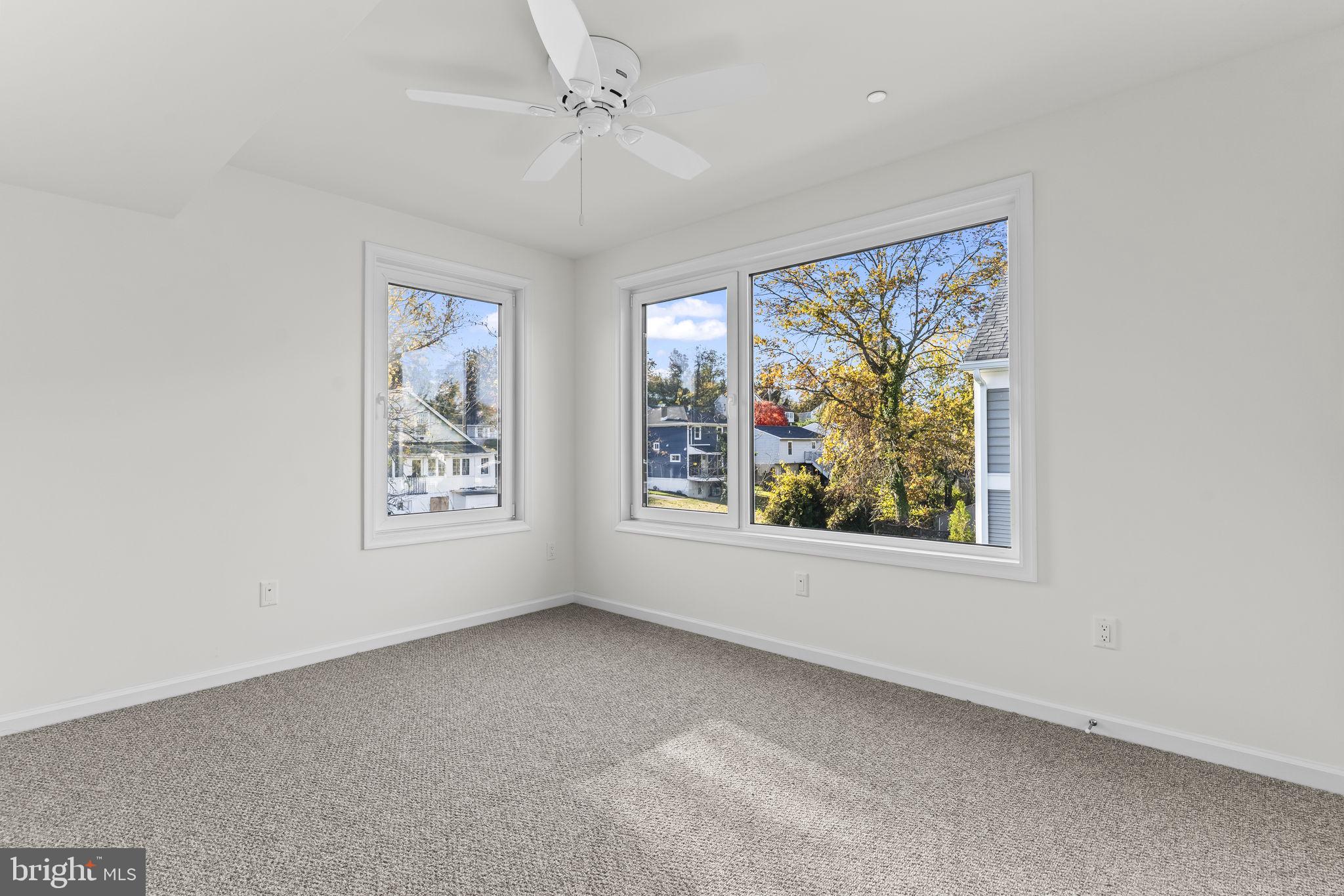 721 60th Place Capitol Heights, MD 20743 - Photo 23 of 33 an empty room with a window