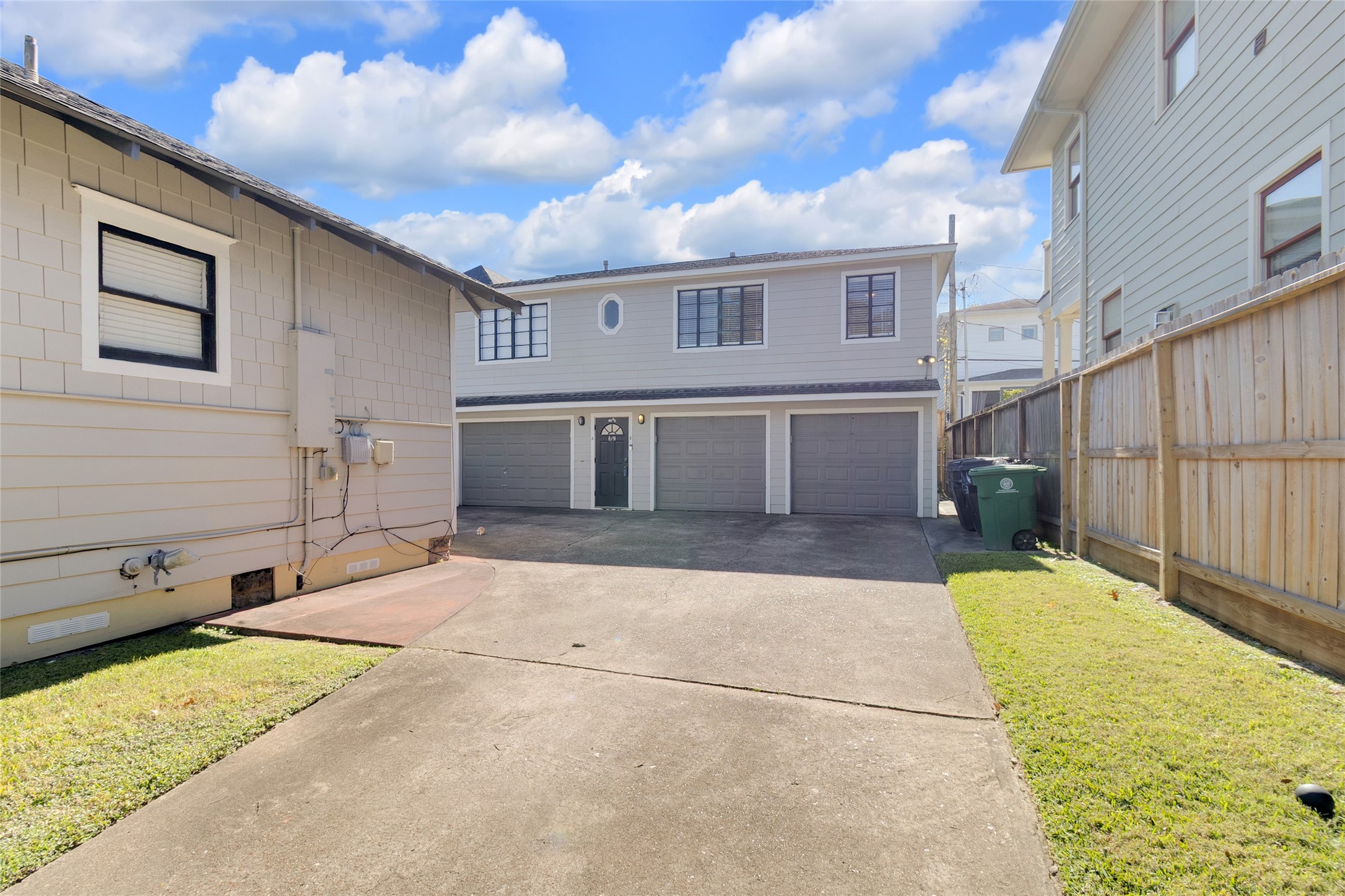 214 Munford Street, Unit B Houston, TX 77008 - Photo 3 of 16