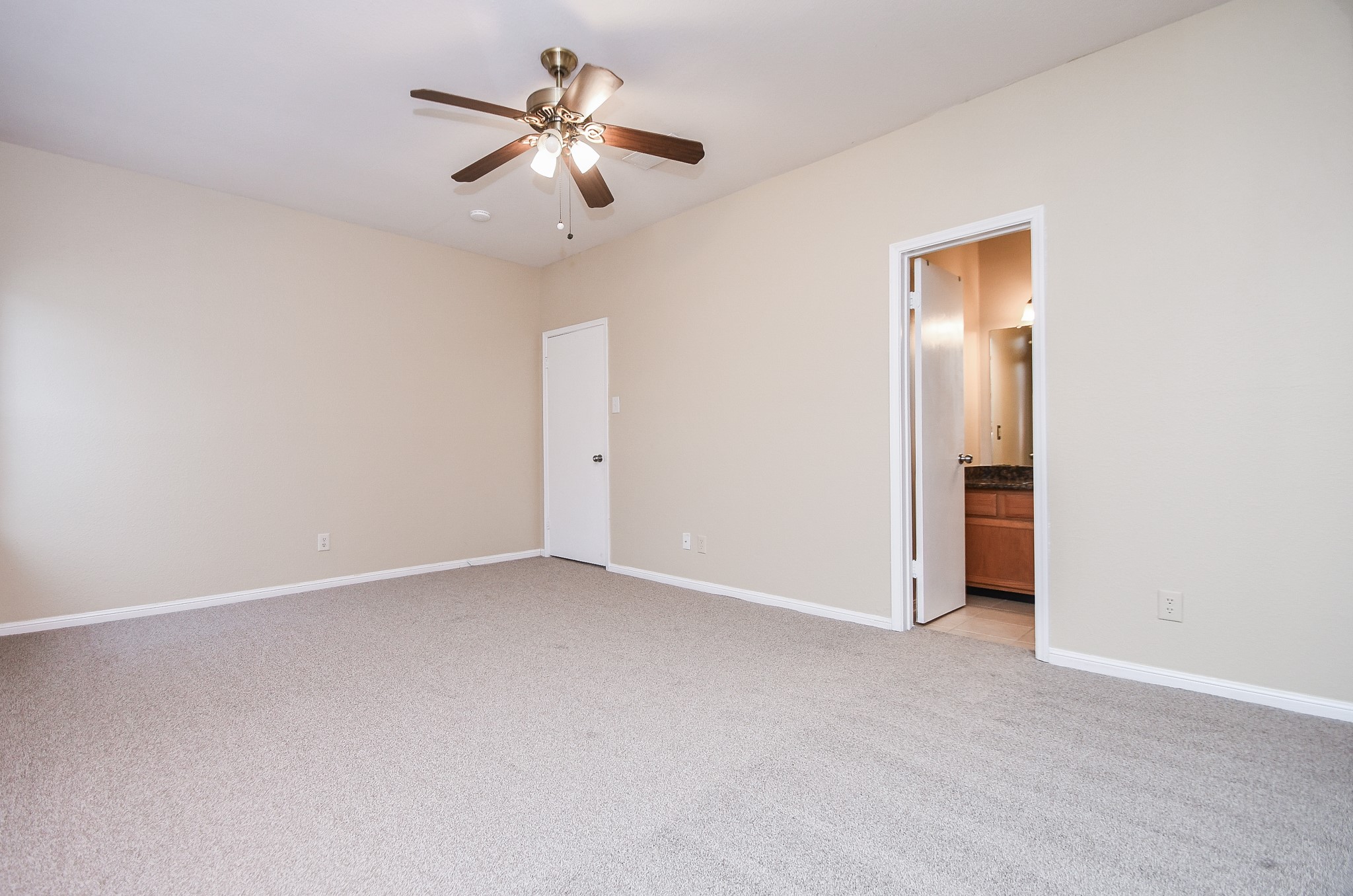 3800 Tanglewilde Street, Unit 109 Houston, TX 77063 - Photo 31 of 48
