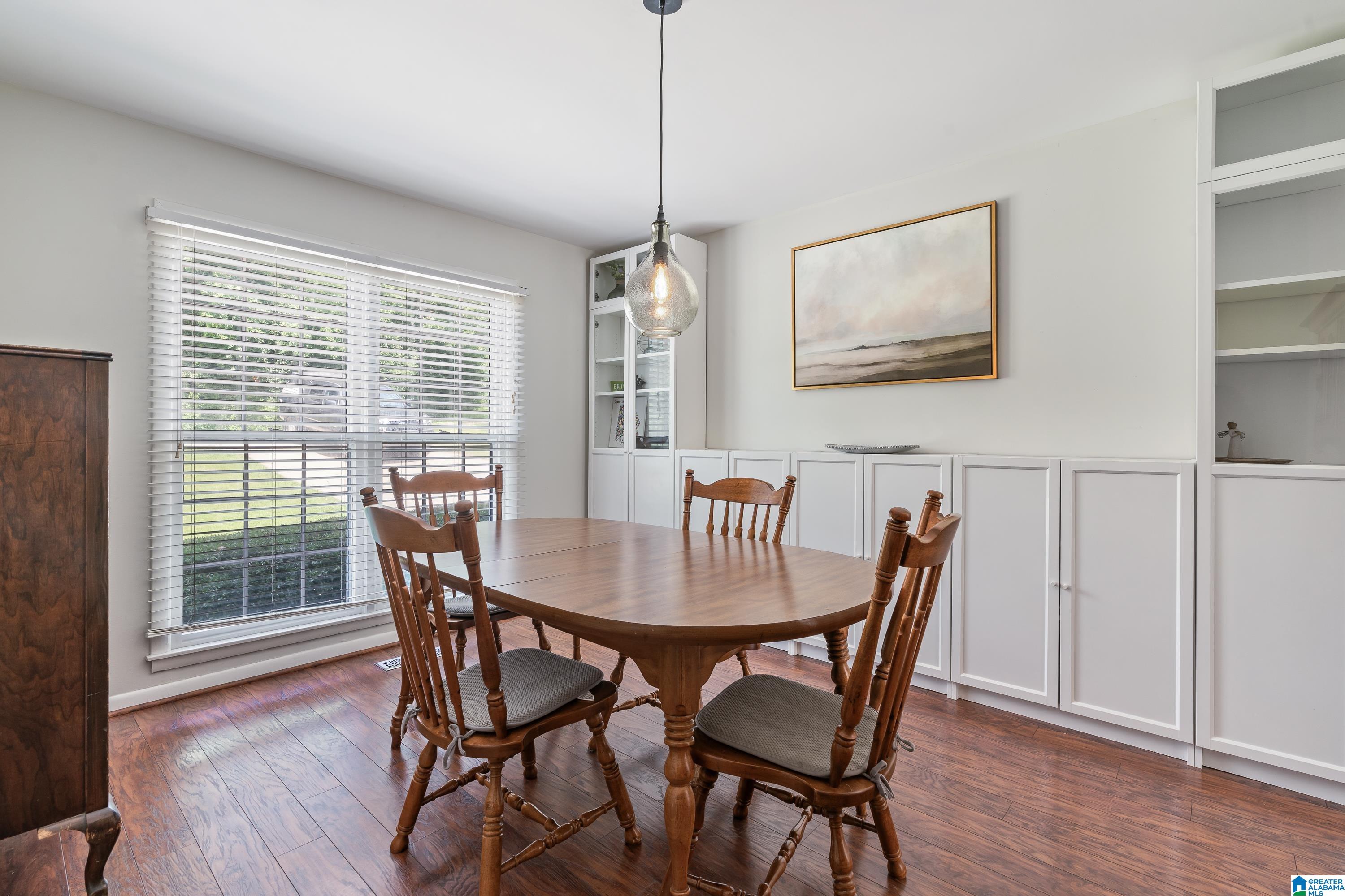 3317 Sunniroc Road Birmingham, AL 35210 - Photo 6 of 36