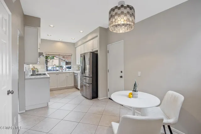 $919,000 | 4928 Lazio Way, Oak Park, CA 91377