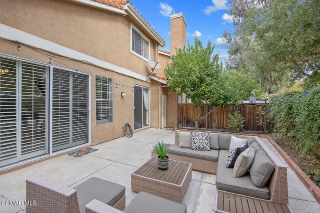 $919,000 | 4928 Lazio Way, Oak Park, CA 91377