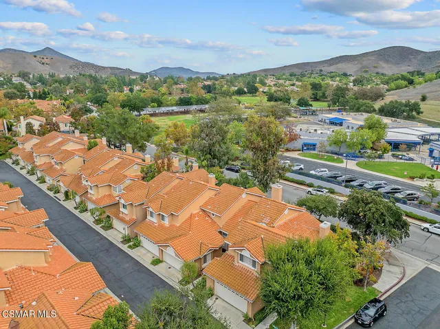 $919,000 | 4928 Lazio Way, Oak Park, CA 91377