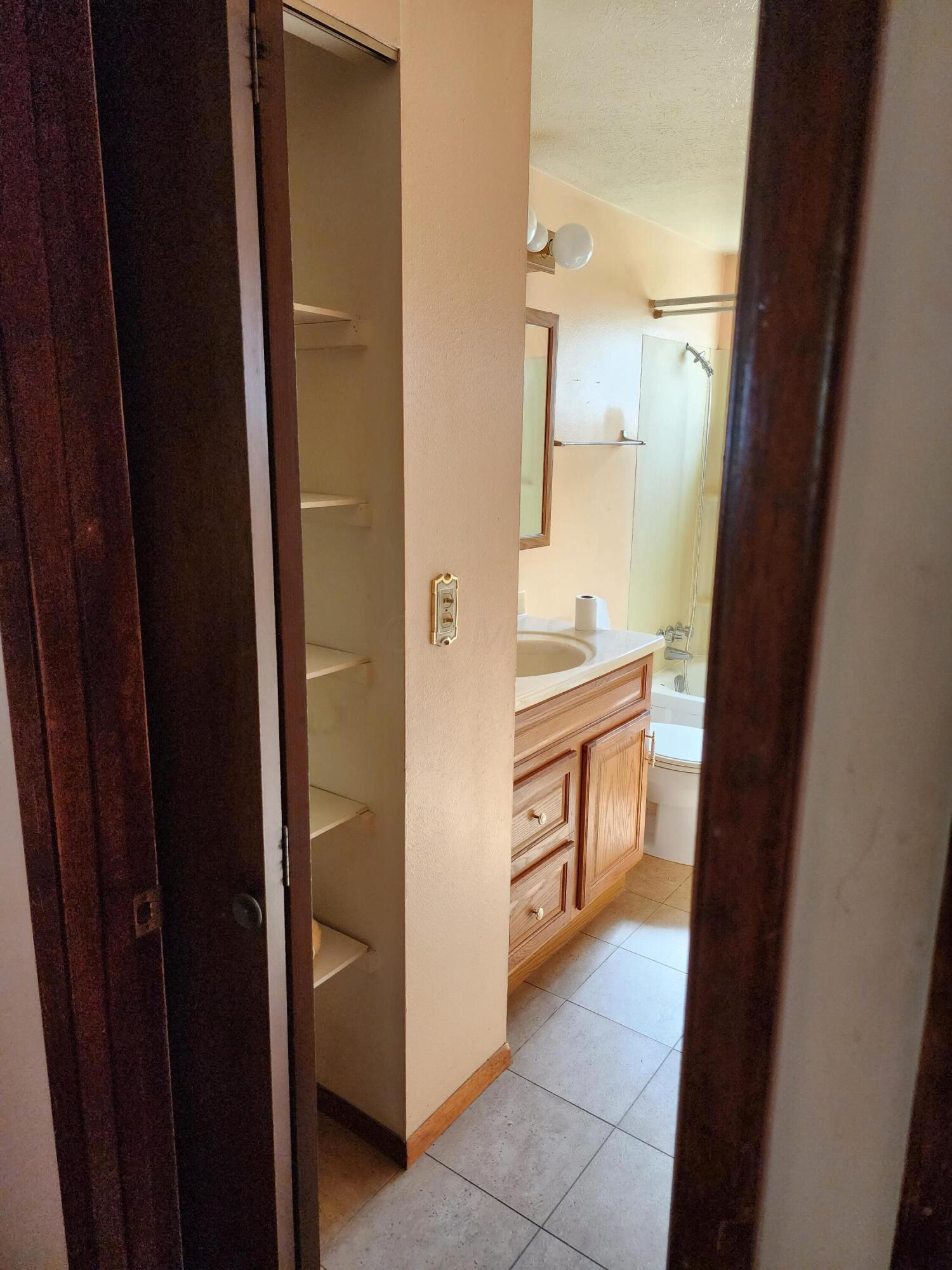 3977 Lynward Road Columbus, OH 43228 - Photo 37 of 50 20220923_130008