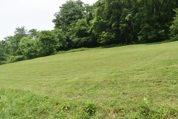 $329,900 | 33 Nascar Lane, Pleasant Shade, TN 37145