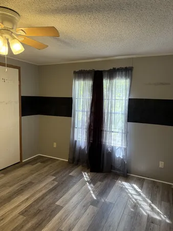 $329,900 | 33 Nascar Lane, Pleasant Shade, TN 37145
