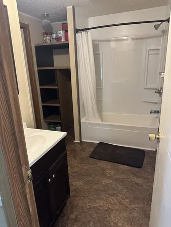 $329,900 | 33 Nascar Lane, Pleasant Shade, TN 37145