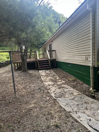 $329,900 | 33 Nascar Lane, Pleasant Shade, TN 37145