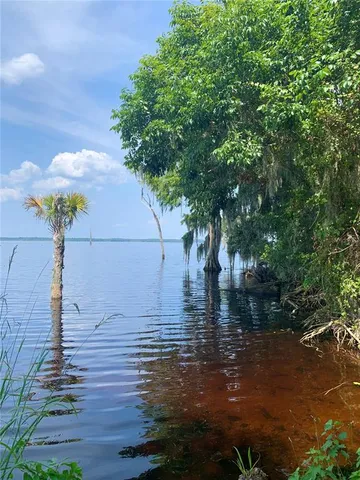 $370,000 | 24605 Northeast 177th Terrace, Fort McCoy, FL 32134