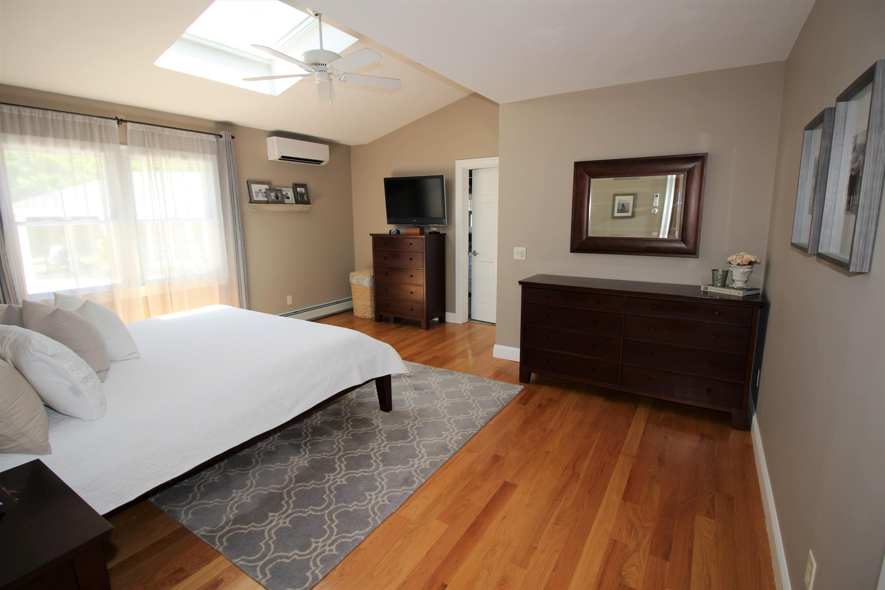 340 Queen Anne Road Harwich, MA 02645 - Photo 21 of 63 Master BR2