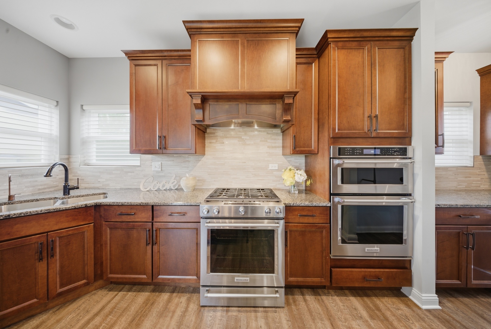 13042 Birch Path Court Lemont, IL 60439 - Photo 14 of 53