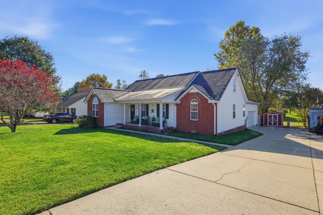 $400,000 | 1438 Amberwood Circle, Murfreesboro, TN 37128